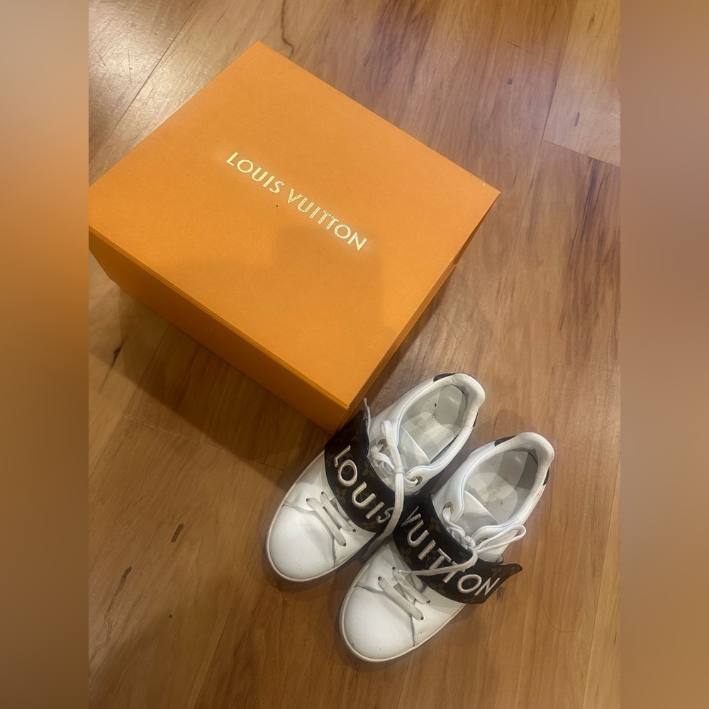 Louis Vuitton Women’s Designer Sneakers